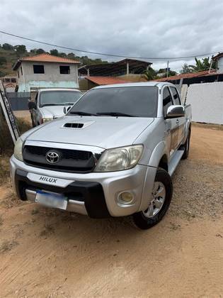 TOYOTA HILUX 3.0 SR 4X4 CD 16V TURBO INTERCOOLER DIESEL 4P MANUAL TOYOTA HILUX 3.0 SR 4X4 CD 16V TURBO INTERCOOLER DIESEL 4P MANUAL